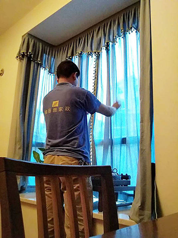 窗簾怎樣清洗才能干凈 窗簾怎樣清洗才能干凈